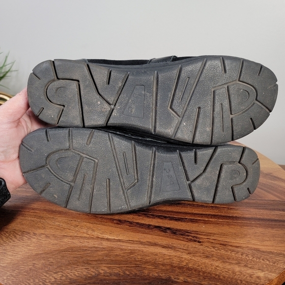 BOC Black Loafers Suede Leather Buckle Size 8.5 Comfy Casual Classic - Picture 12 of 17